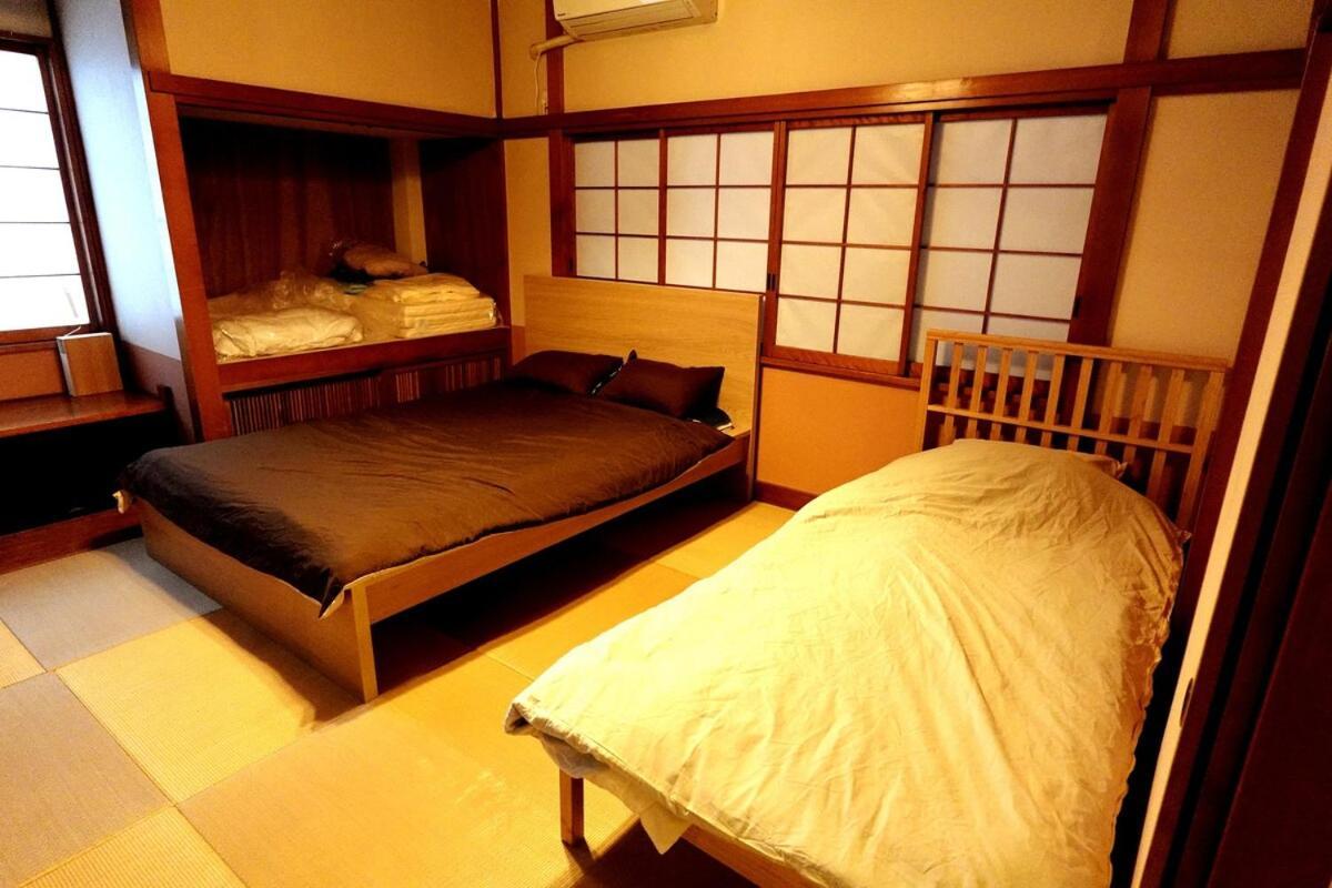 高級料亭のような雰囲気の宿。駅徒歩1分。最大21名様。友人や家族との素敵な時間に。無料wi-fi。 Tóquio